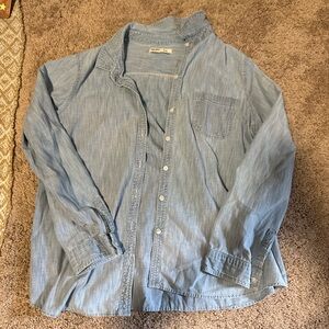 XL, Old navy women’s jean button up